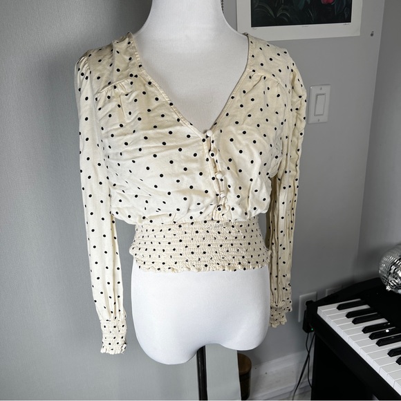 American Eagle Polka Dots Top - Picture 1 of 4